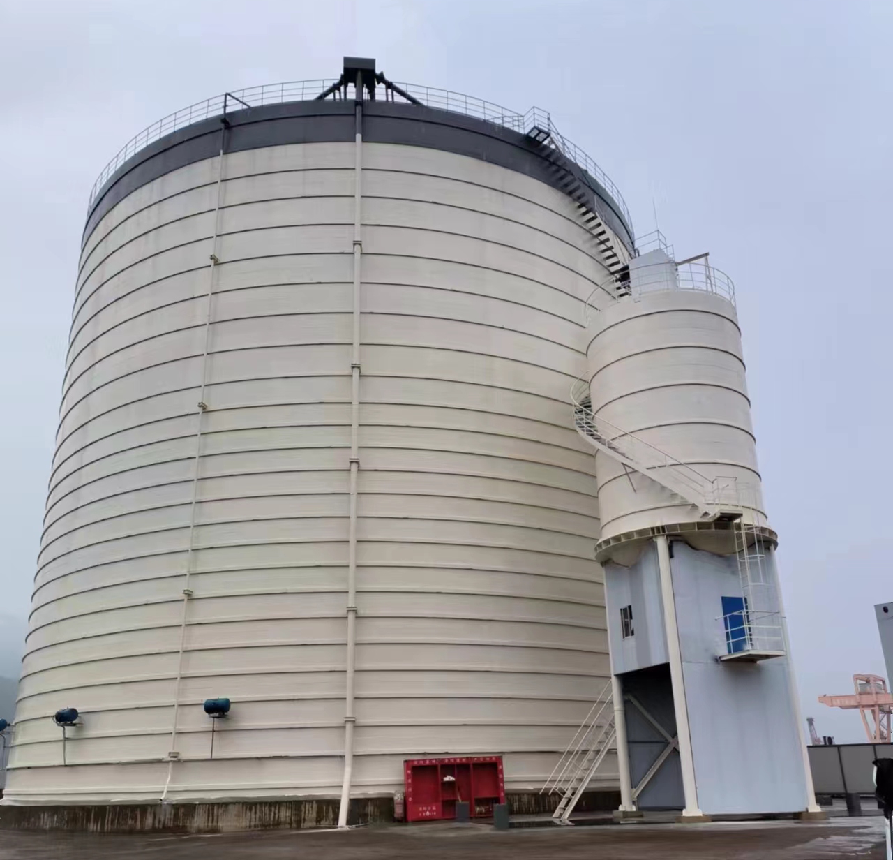 奎屯10万吨水泥钢板库